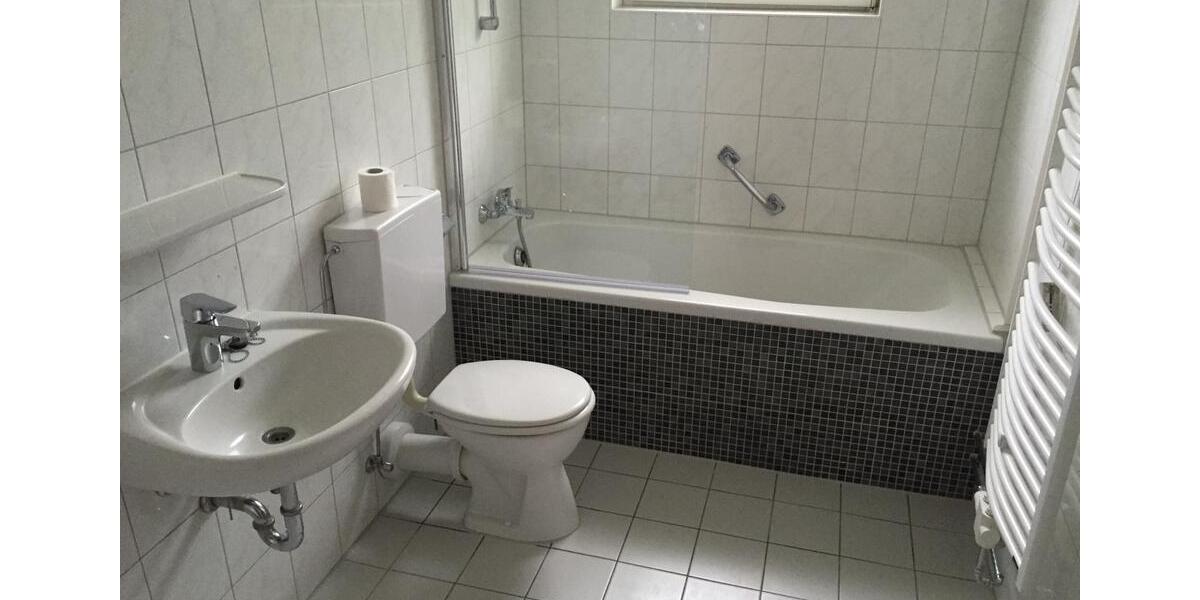 Etagenwohnung Weilburg - 5 Zimmer, 105 m&sup2;, 1.100&euro; | Angebot:26238010