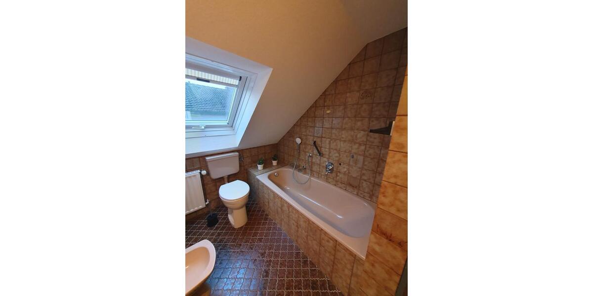 Wohnhaus mit 6 Schlafplätze NUR zur Zwischenmiete 5 zimmer