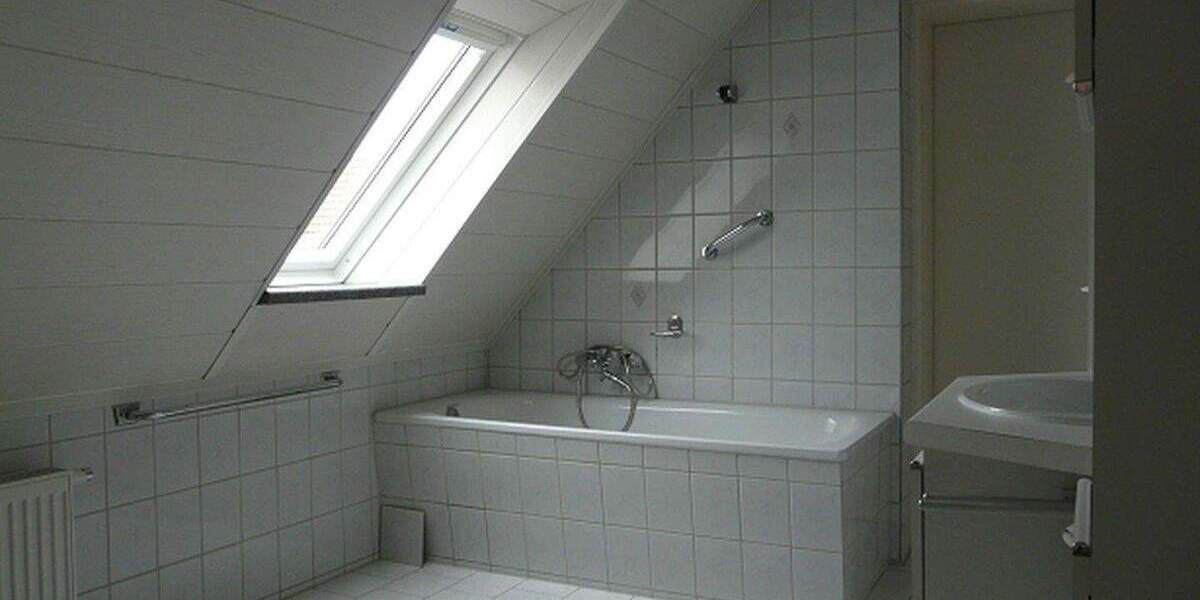 Doppelhaushälfte Meißner-Alberode Alberode - 1 Zimmer, 230 m&sup2;, 950&euro; | Angebot:24118606