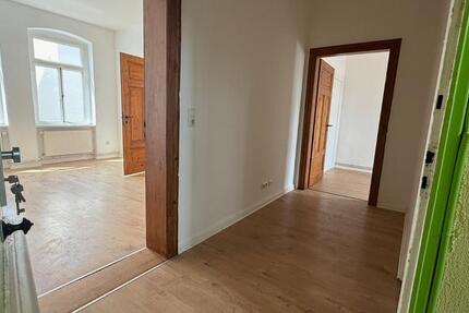 Wohnung Braunschweig Lehndorf-Watenbüttel - 3 Zimmer, 60 m&sup2;, 500&euro; | Angebot:26426429