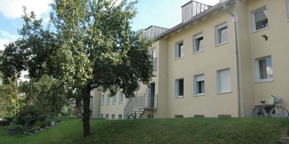 Etagenwohnung Regensburg Ganghofersiedlung - 3.5 Zimmer, 85 m&sup2;, 1.150&euro; | Angebot:26290968