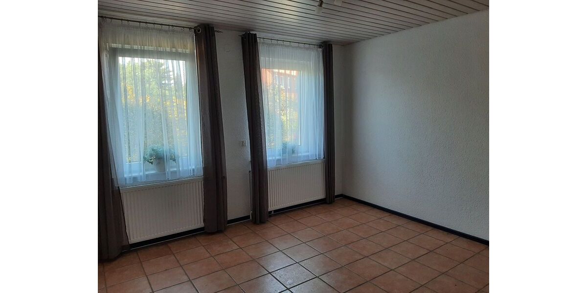 Freistehendes Haus als WG oder Mehrgenerationenhaus zu vermieten - Einfamilienhaus Nordstemmen | Angebot:27259065