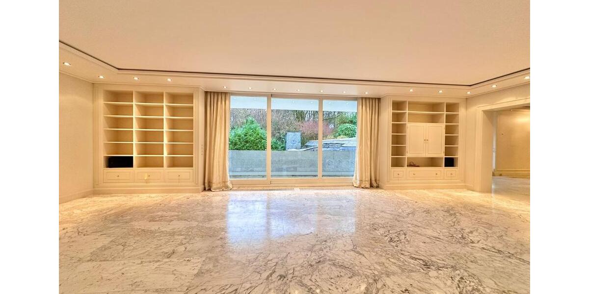 Etagenwohnung Wuppertal Gemarkung Barmen - 5 Zimmer, 230 m&sup2;, 2.400&euro; | Angebot:25656512