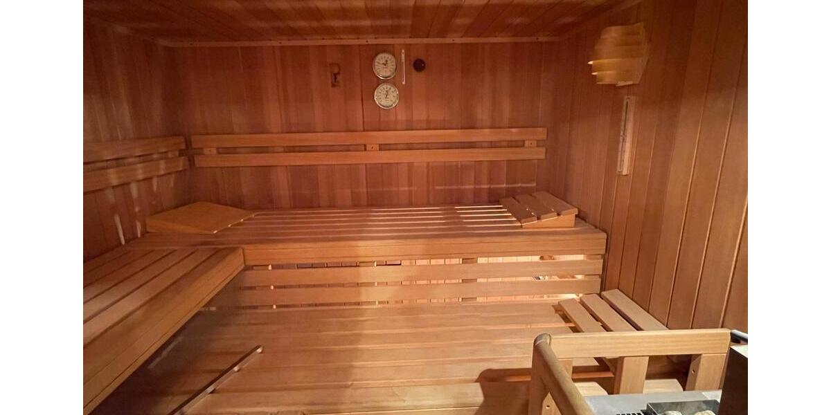 Bungalow Crailsheim - 6 Zimmer, 210 m&sup2;, 1.990&euro; | Angebot:26174918