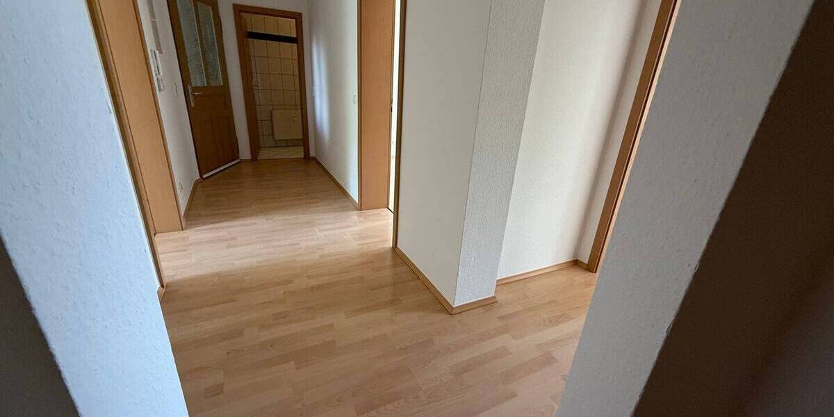 Etagenwohnung Chemnitz Hilbersdorf - 4 Zimmer, 84 m&sup2;, 500&euro; | Angebot:26541235