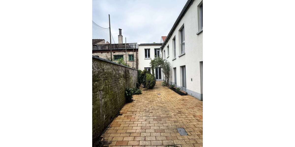 Einfamilienhaus Lübeck Innenstadt - 4 Zimmer, 160 m&sup2;, 2.400&euro; | Angebot:26672701