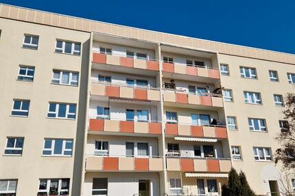 Wohnung Kirchberg - 2 Zimmer, 53 m&sup2;, 290&euro; | Angebot:26193269
