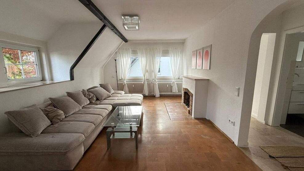 Möblierte, helle Wohnung mit Küche, WLAN & Stellplatz - alles inklusive! 3 zimmer