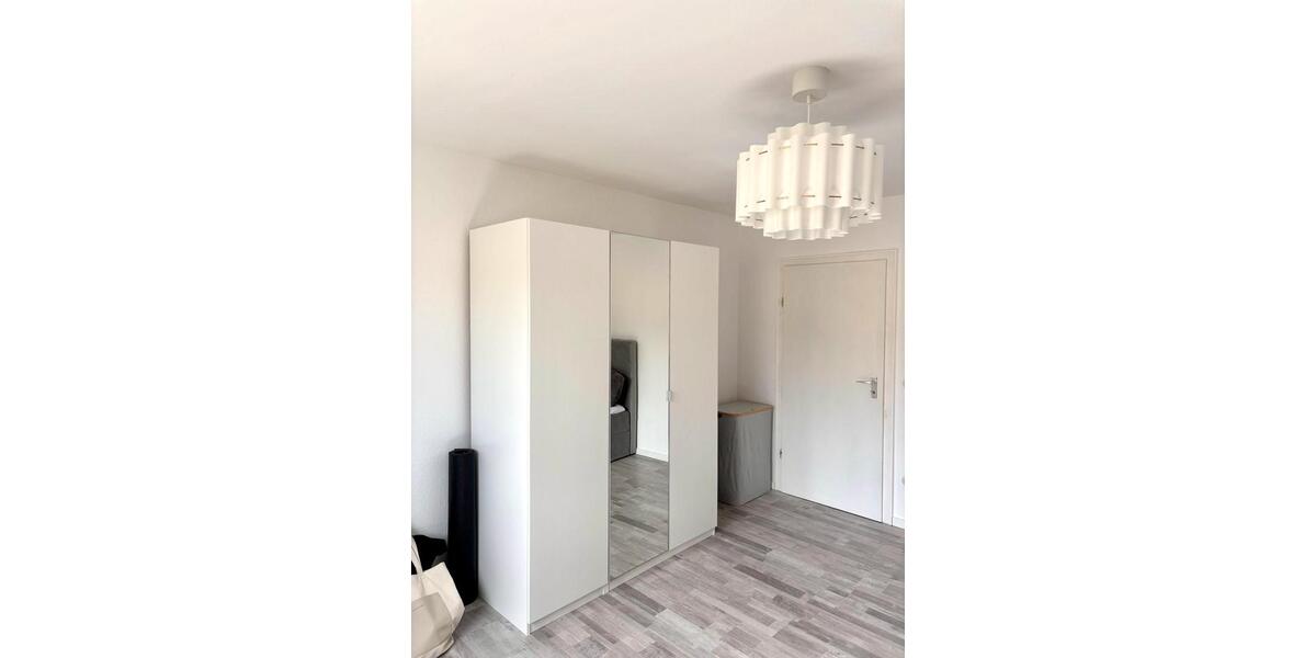 Wohnen auf Zeit Paderborn Univiertel - 1 Zimmer, 17 m&sup2;, 290&euro; | Angebot:26537164