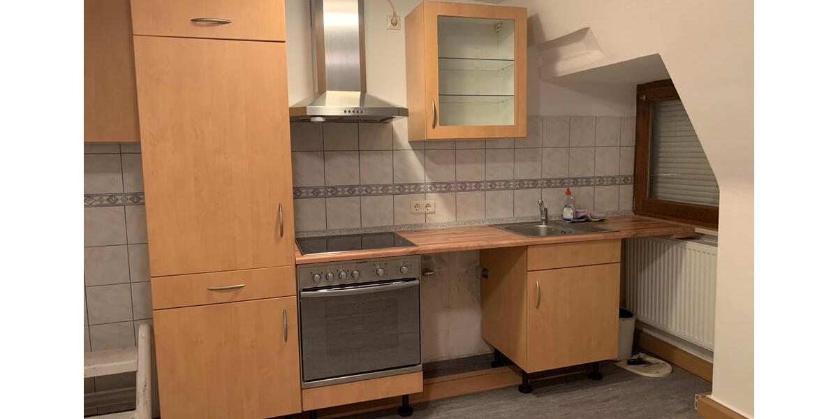 Dachgeschoßwohnung Kornwestheim - 3 Zimmer, 20 m&sup2;, 760&euro; | Angebot:26012923