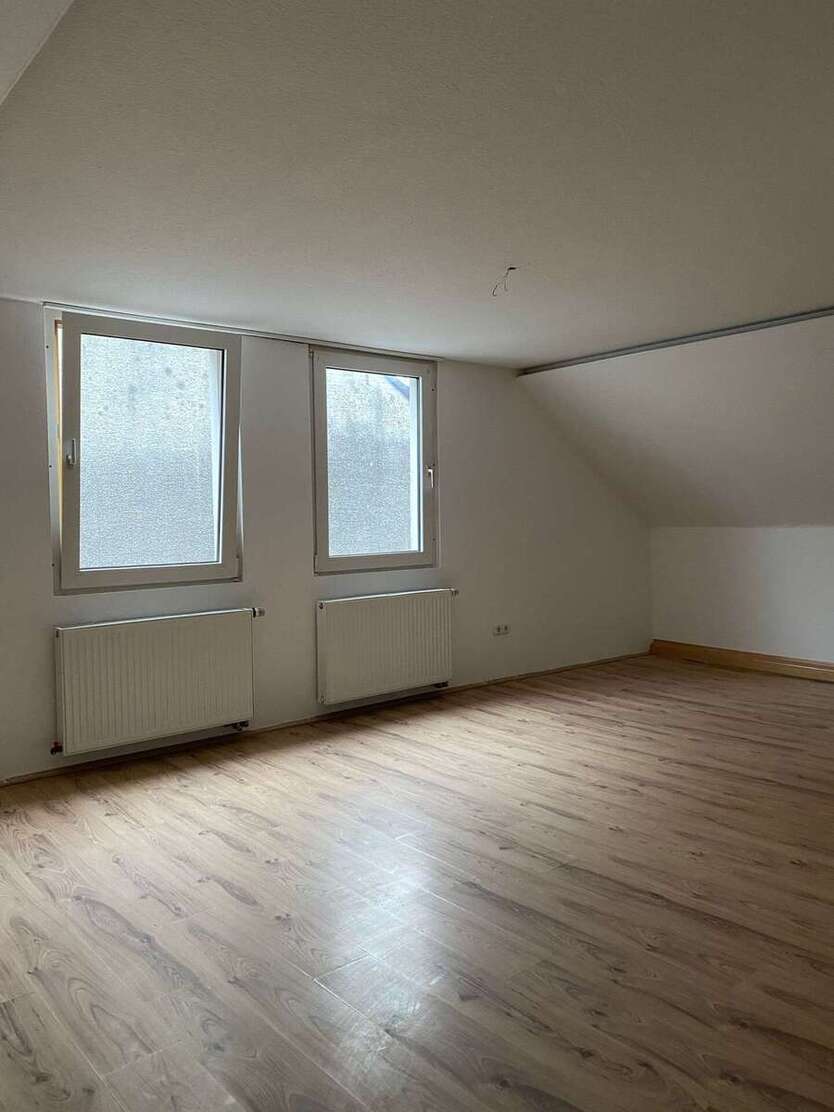 Wohnung zum Mieten in Wuppertal 480 € 79 m² 2 zimmer
