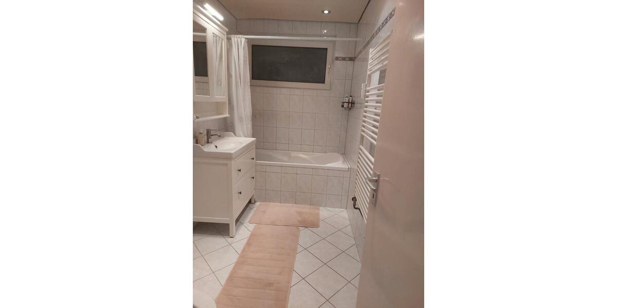 Wohnen auf Zeit Hannover Herrenhausen-Stöcken - 3 Zimmer, 80 m&sup2;, 470&euro; | Angebot:26563117