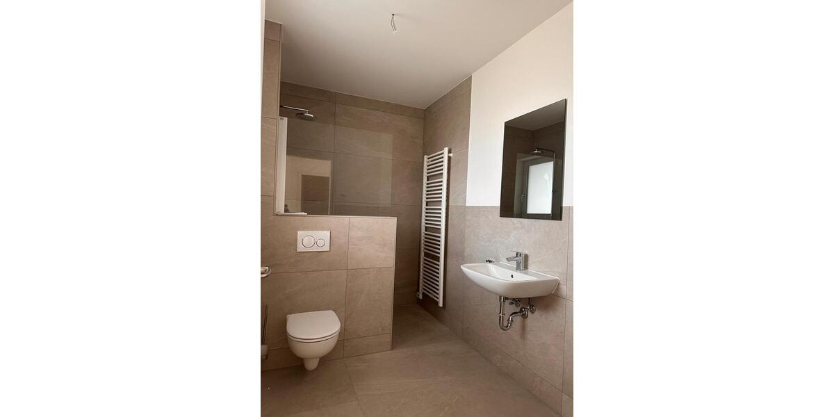 Dachgeschoßwohnung Mellrichstadt - 2 Zimmer, 64 m&sup2;, 670&euro; | Angebot:23644554