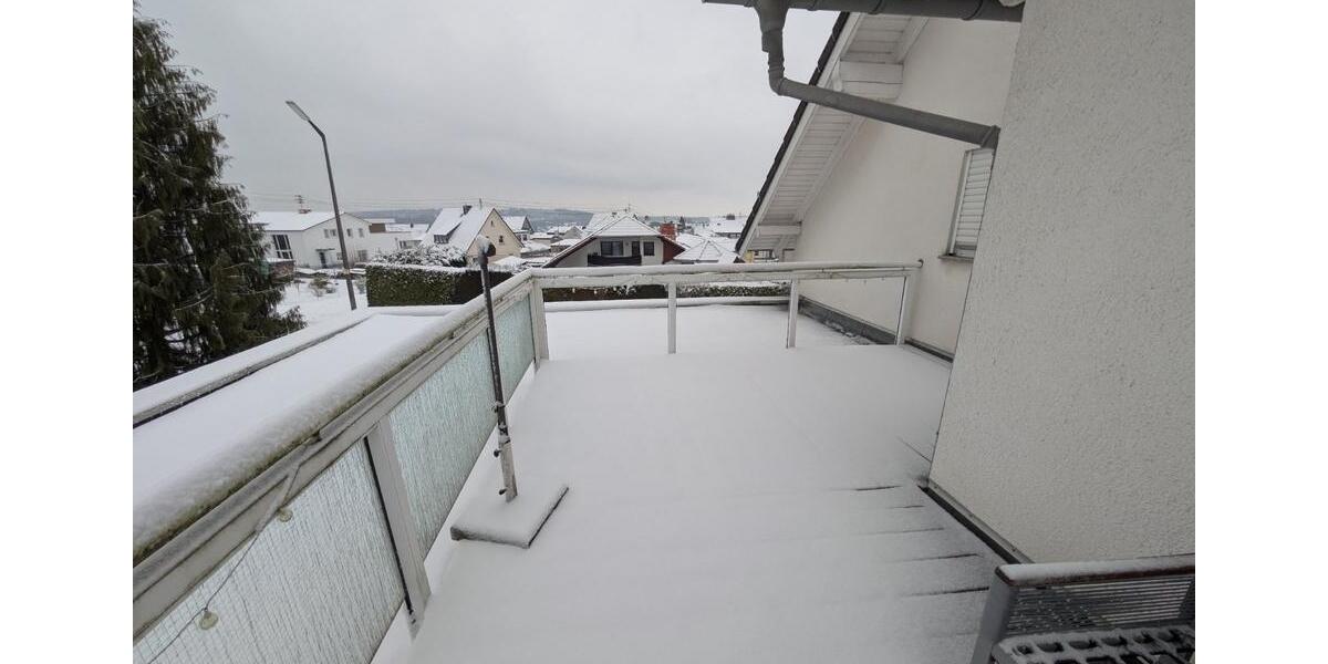 Helle 2,5-Zimmer-Wohnung mit Dachterrasse in Ransbach-Baumbach 2.5 zimmer