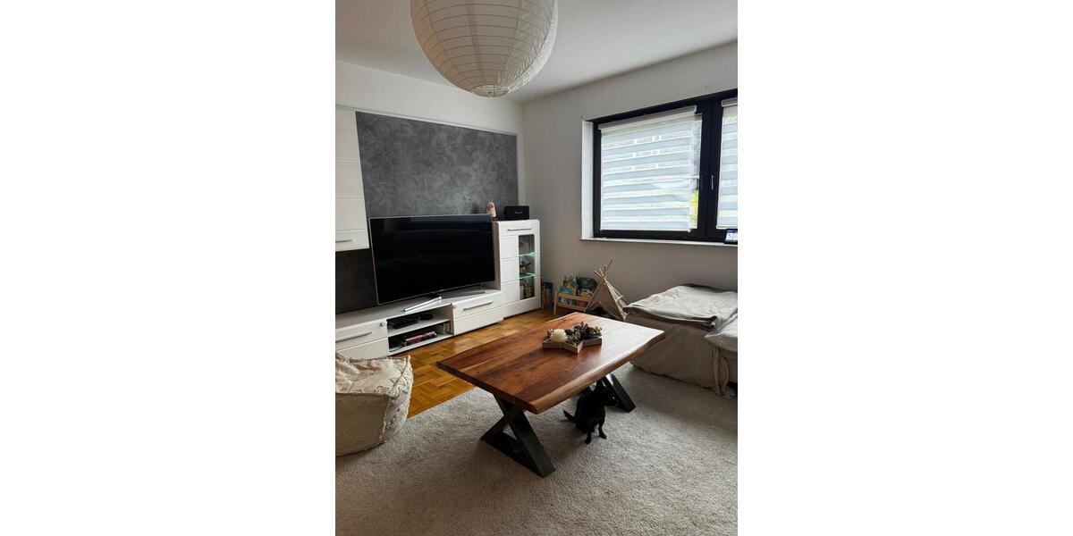 Erdgeschoßwohnung Keltern - 2 Zimmer, 83 m&sup2;, 800&euro; | Angebot:24815024