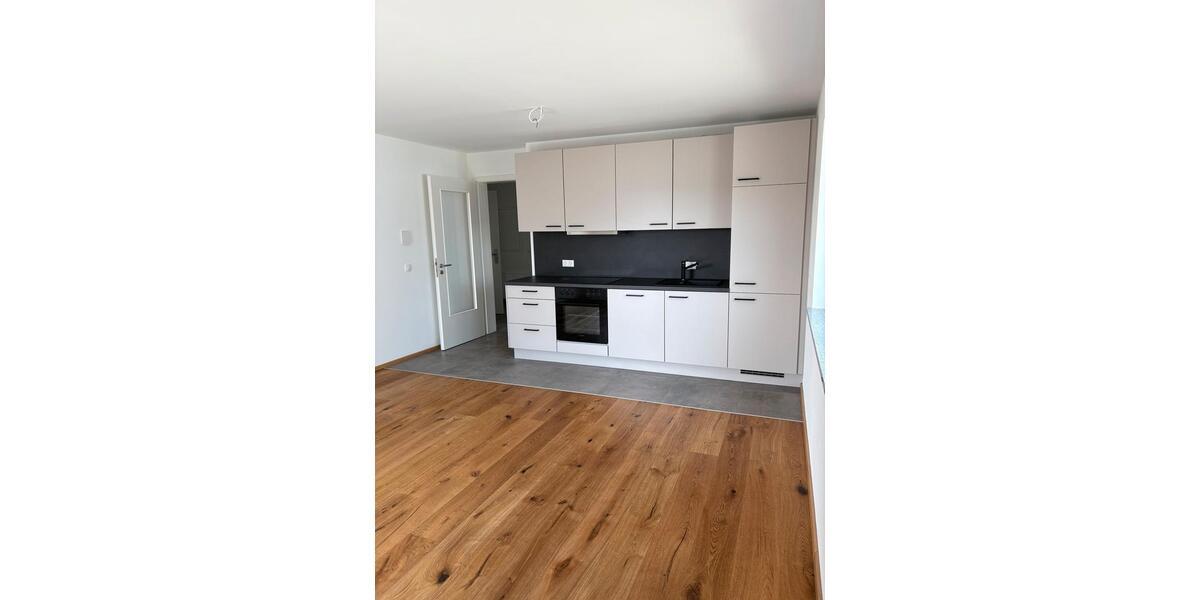 Etagenwohnung Roding - 2 Zimmer, 50 m&sup2;, 600&euro; | Angebot:26032266