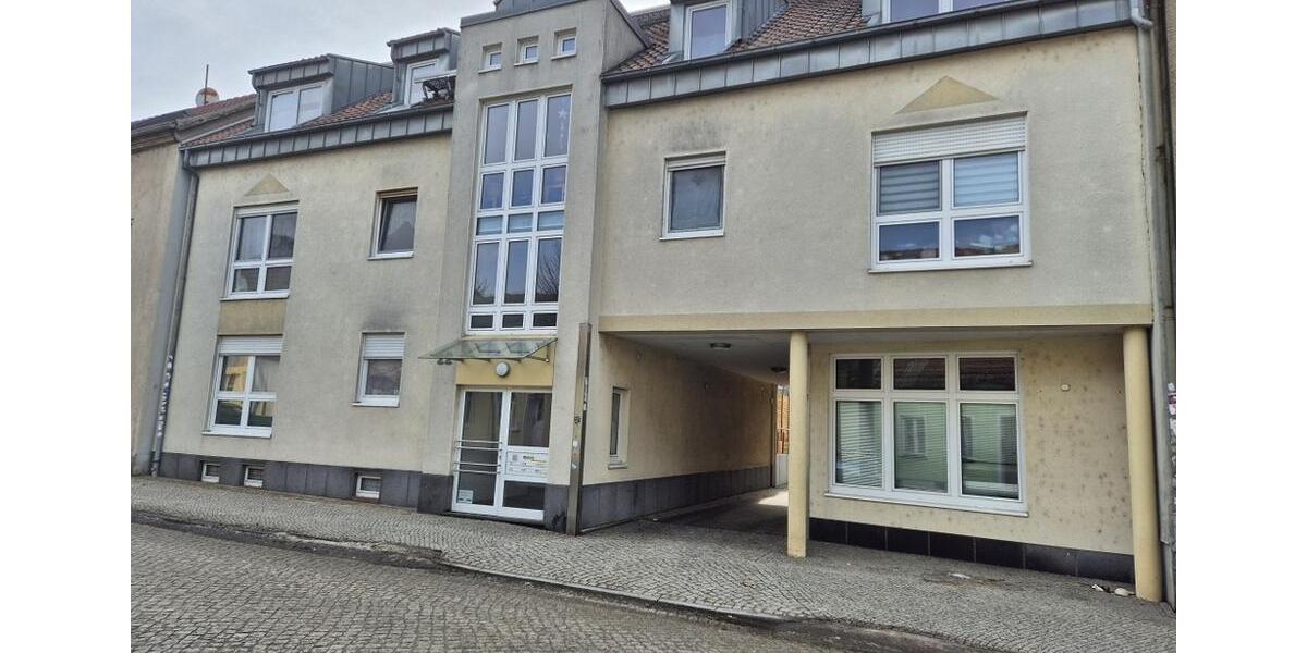 Erdgeschoßwohnung Golßen - 2 Zimmer, 48 m&sup2;, 380&euro; | Angebot:25097939