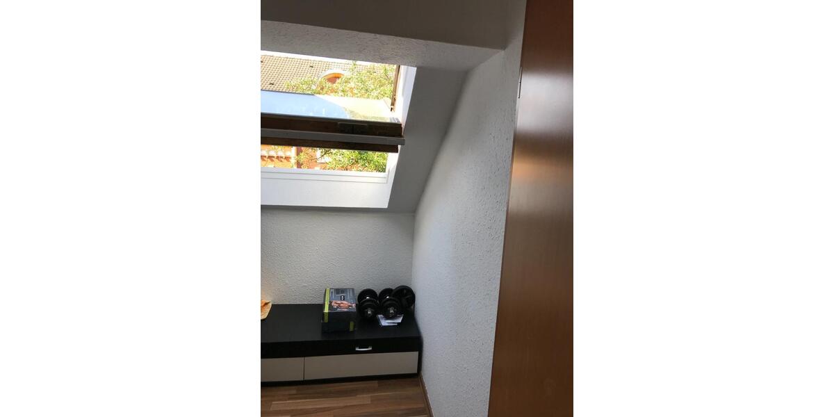 Dachgeschoßwohnung Gelsenkirchen Gelsenkirchen-Mitte - 1 Zimmer, 49 m&sup2;, 340&euro; | Angebot:24803555