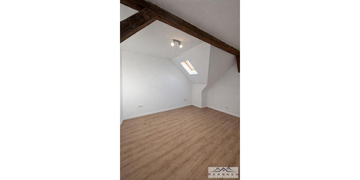 Etagenwohnung Martfeld - 4 Zimmer, 122 m&sup2;, 1.195&euro; | Angebot:25964902