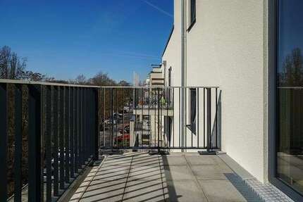 Wohnung zum Mieten in Berlin 1.787 € 96 m² 4 zimmer