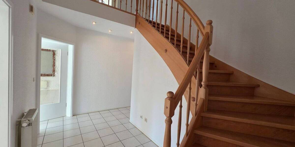 Einfamilienhaus Berlin Alt-Hohenschönhausen - 4 Zimmer, 130 m&sup2;, 2.300&euro; | Angebot:26142633