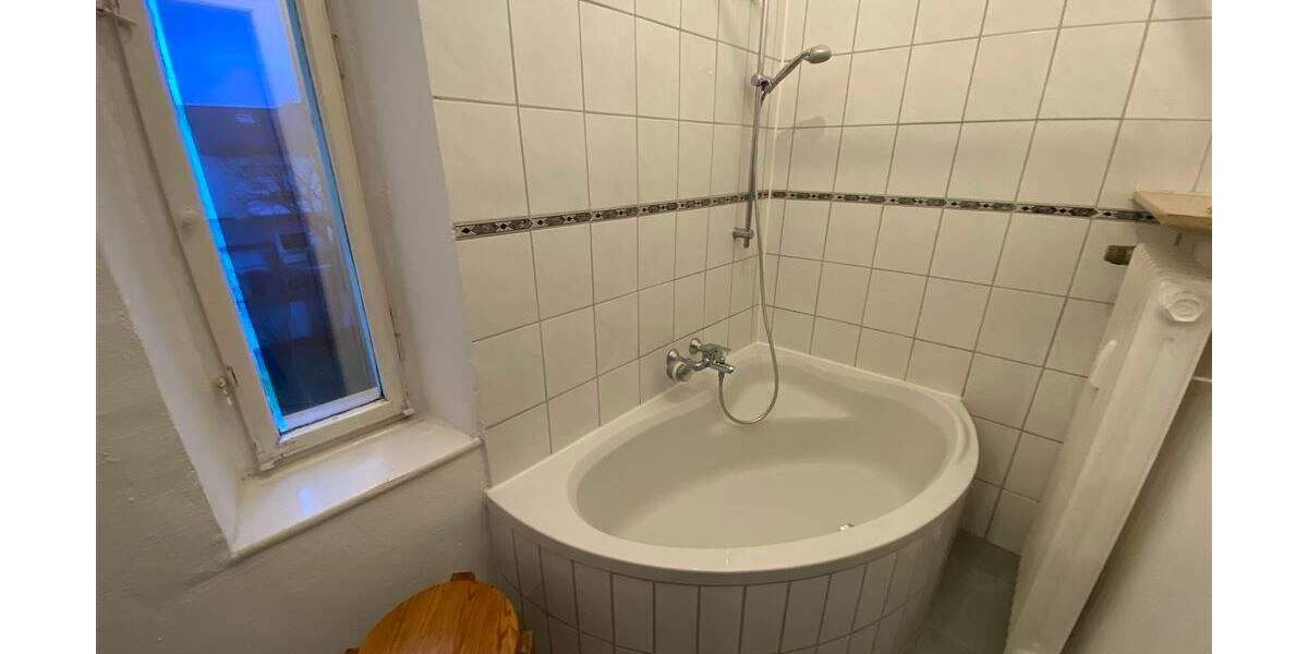 Etagenwohnung Fuerstenfeldbruck Fürstenfeldbruck - 2 Zimmer, 90 m&sup2;, 825&euro; | Angebot:24113850