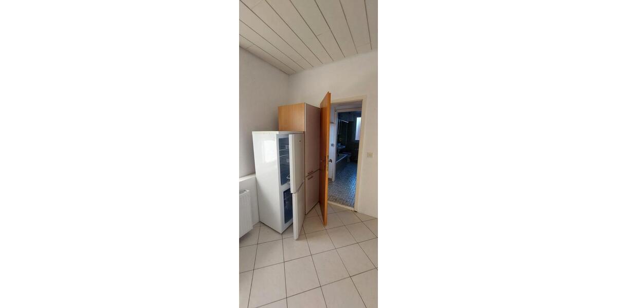 Etagenwohnung Königslutter am Elm - 2 Zimmer, 70 m&sup2;, 400&euro; | Angebot:25908316