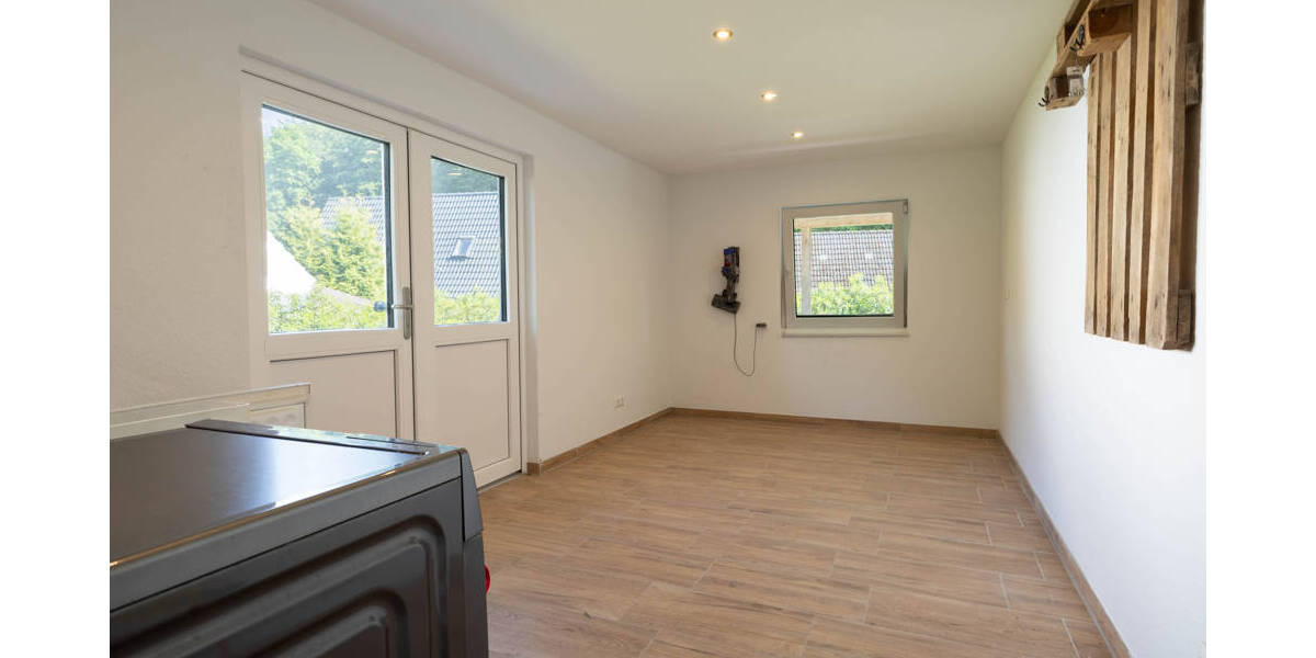 Doppelhaushälfte Albersdorf - 2 Zimmer, 100 m&sup2;, 850&euro; | Angebot:26751546