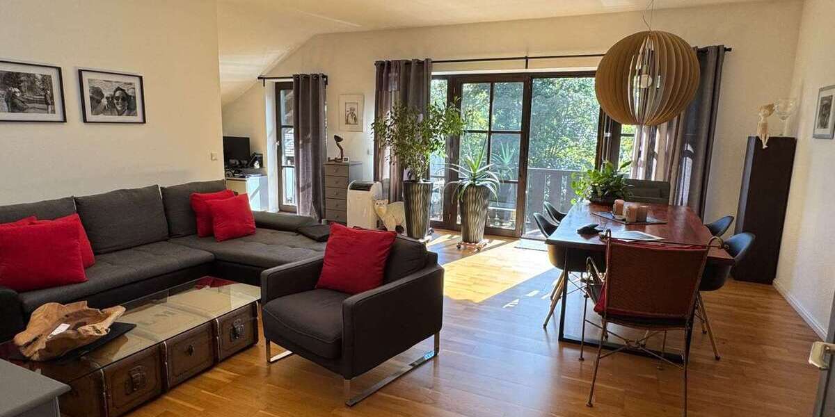 Etagenwohnung Bad Tölz - 2 Zimmer, 82 m&sup2;, 1.230&euro; | Angebot:27395490