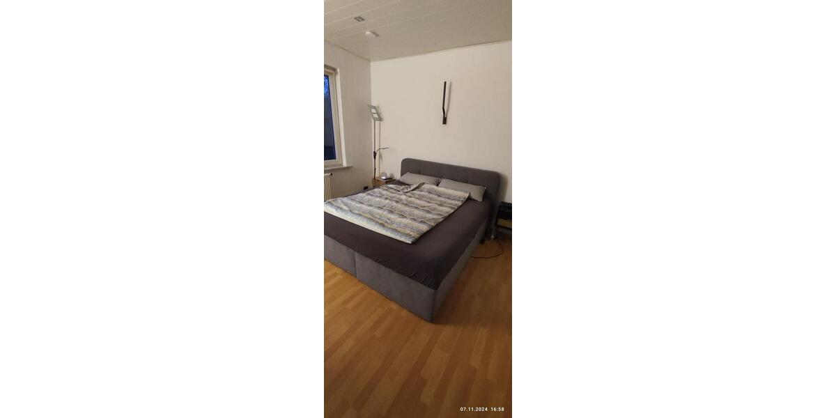 Wohnen auf Zeit Stadtoldendorf - 4 Zimmer, 25 m&sup2;, 50&euro; | Angebot:22970296