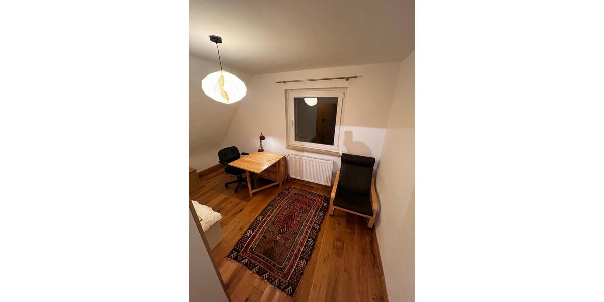 Etagenwohnung Marburg Biegenviertel - 4 Zimmer, 74 m&sup2;, 1.500&euro; | Angebot:24400638