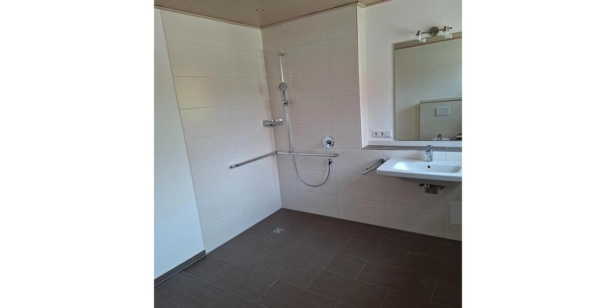 Hochparterre Schwendi - 4 Zimmer, 104 m&sup2;, 1.140&euro; | Angebot:26032186