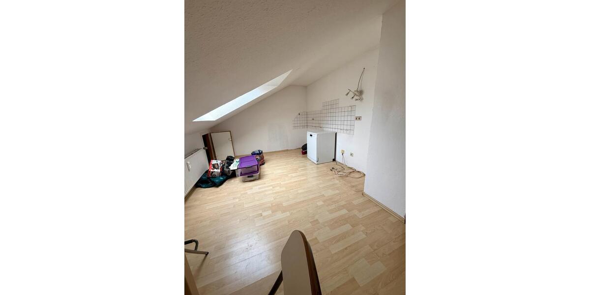 Dachgeschoßwohnung Möhnesee - 3 Zimmer, 70 m&sup2;, 550&euro; | Angebot:24833414