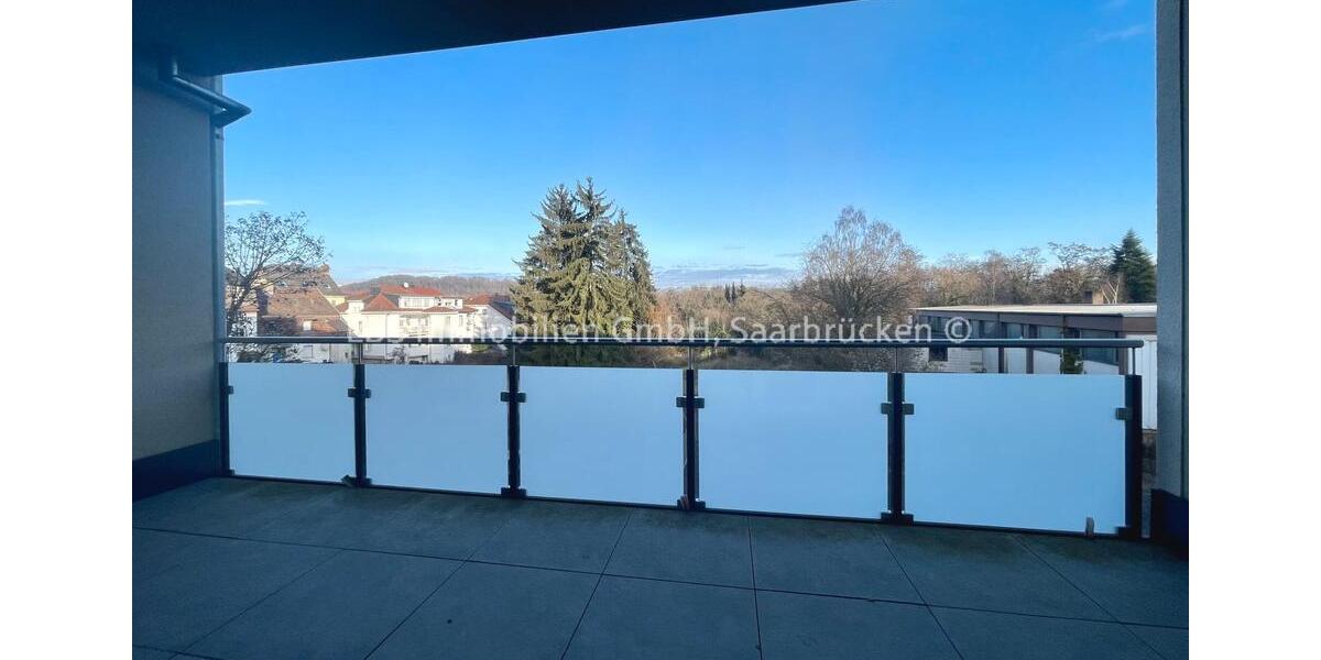 Energetische und moderne 3 ZKB Neubauwohnung mit hochwertiger Einbauküche und Balkon 2 zimmer