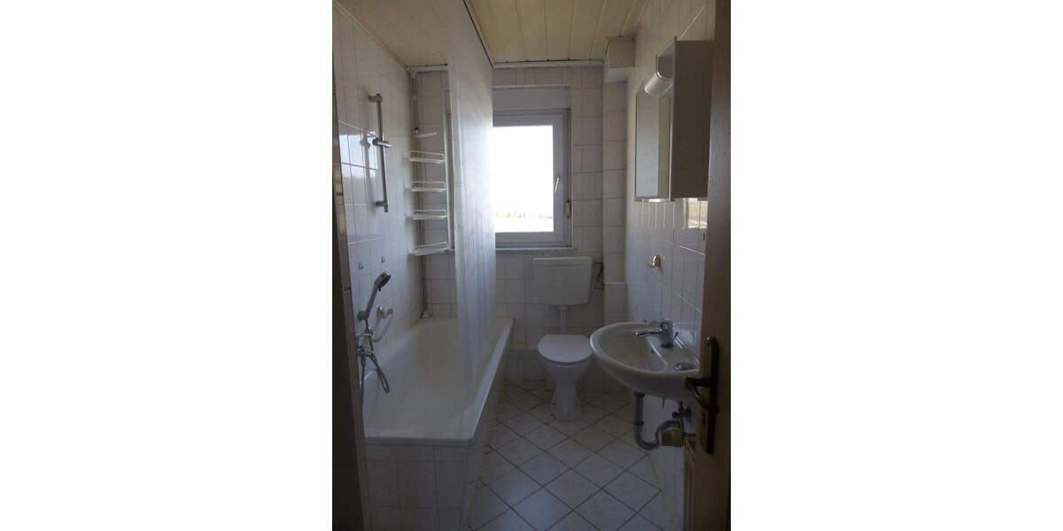 Etagenwohnung Cavertitz - 3 Zimmer, 57 m&sup2;, 289&euro; | Angebot:26723303