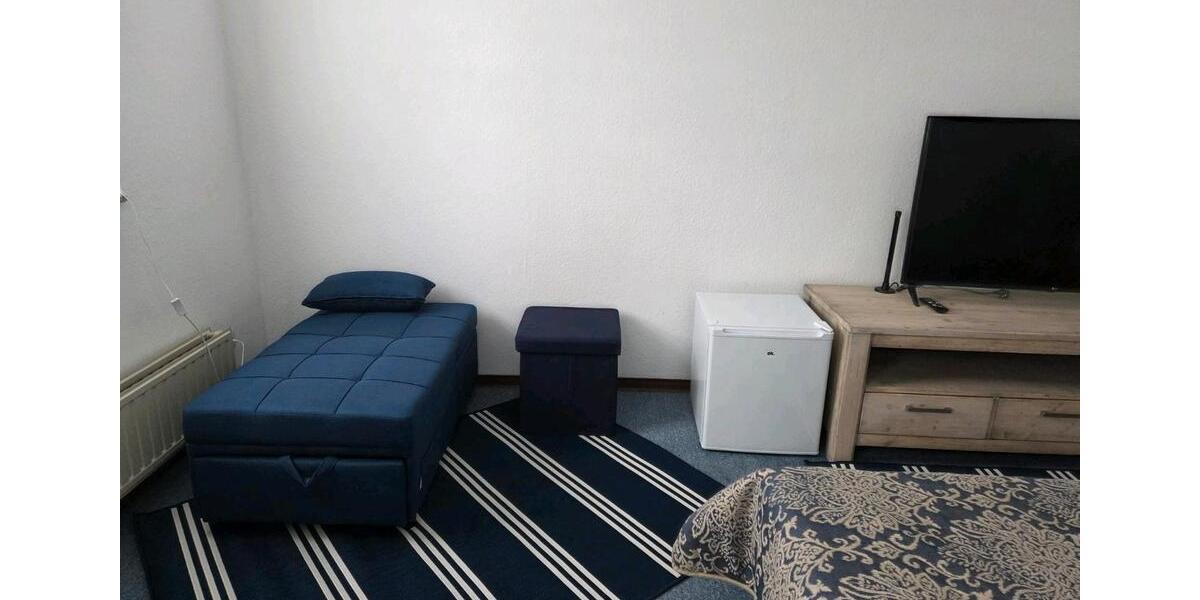 Wohnen auf Zeit Bonn Hardtberg - 1 Zimmer, 28 m&sup2;, 80&euro; | Angebot:25338133