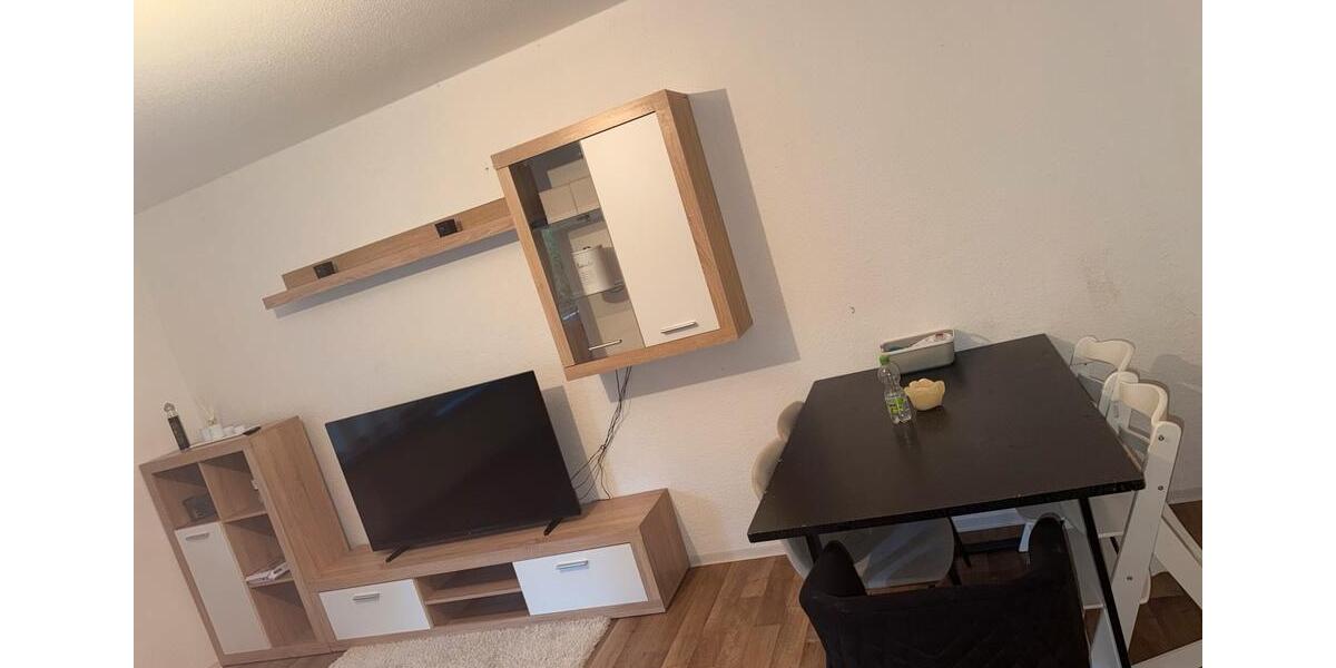 Etagenwohnung Eschwege - 3 Zimmer, 74 m&sup2;, 495&euro; | Angebot:26254537