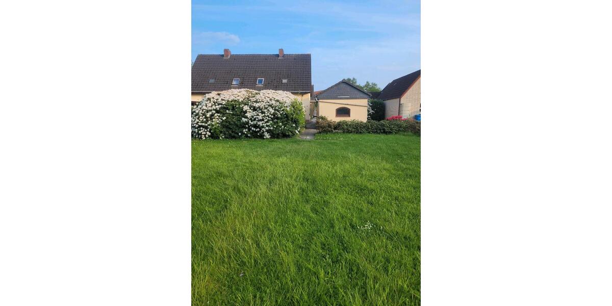 Doppelhaushälfte Brake (Unterweser) - 4 Zimmer, 128 m&sup2;, 1.250&euro; | Angebot:26523116