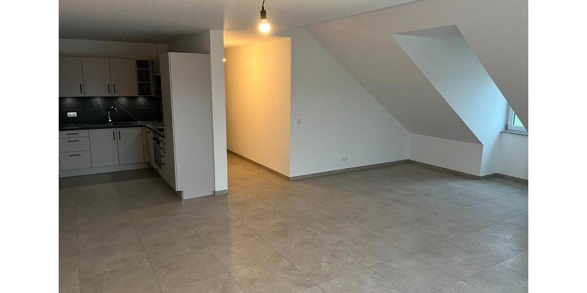 Etagenwohnung Töging am Inn - 2 Zimmer, 86 m&sup2;, 950&euro; | Angebot:26586923
