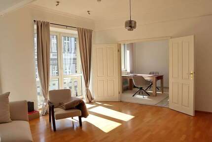 Wohnung zum Mieten in Düsseldorf 1.290 € 86 m²