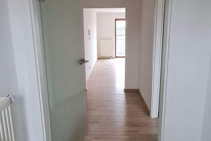 Großzügig Wohnen über 2 Etagen in Riegelsberg 5 zimmer