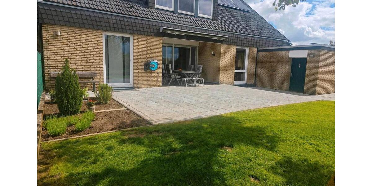 Einfamilienhaus Jüchen - 5 Zimmer, 200 m&sup2;, 3.900&euro; | Angebot:26248497