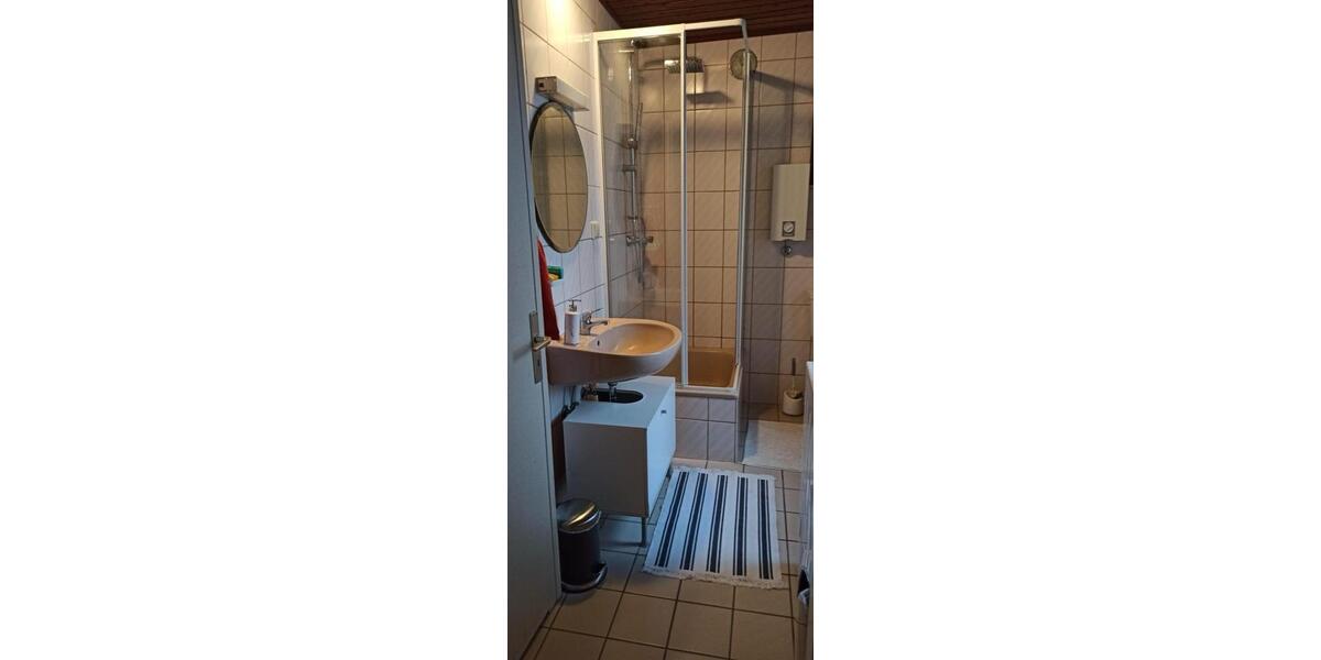 Wohnen auf Zeit Saarbrücken Neue Bremm - 20 Zimmer, 50 m&sup2;, 270&euro; | Angebot:26401823