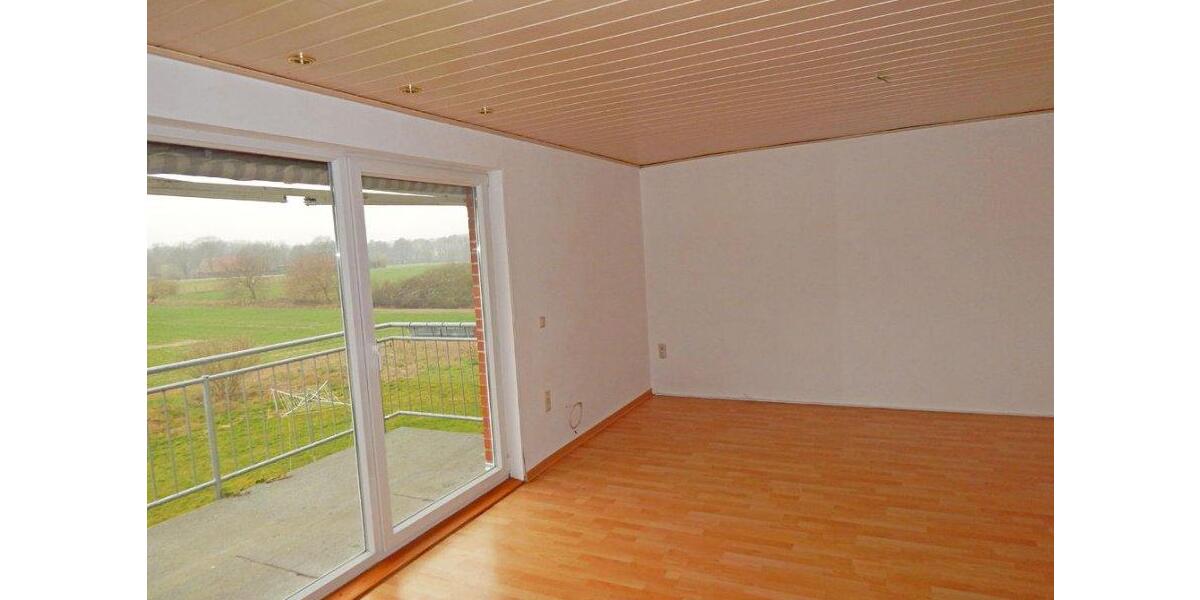 Dachgeschoßwohnung Hoya - 3.5 Zimmer, 120 m&sup2;, 800&euro; | Angebot:26572844