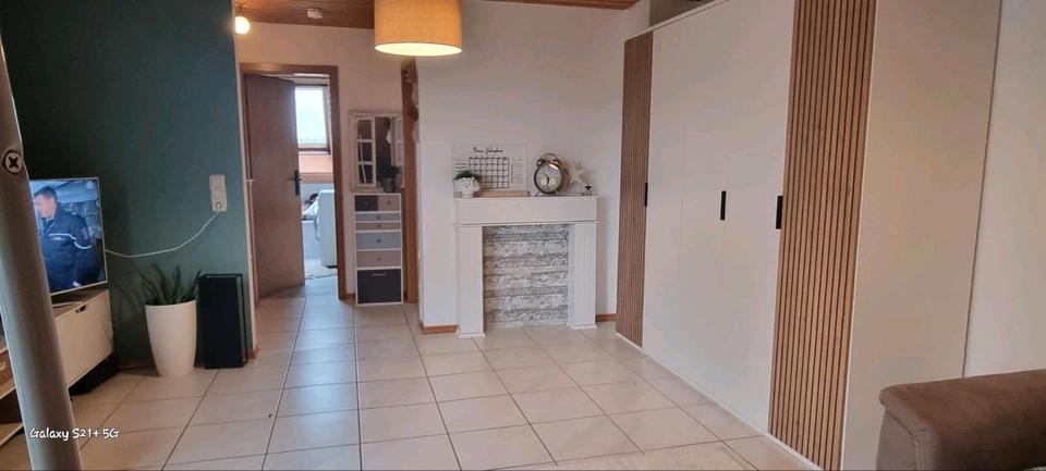 Dachgeschoßwohnung Singen (Hohentwiel) - 1 Zimmer, 34 m&sup2;, 590&euro; | Angebot:25898452