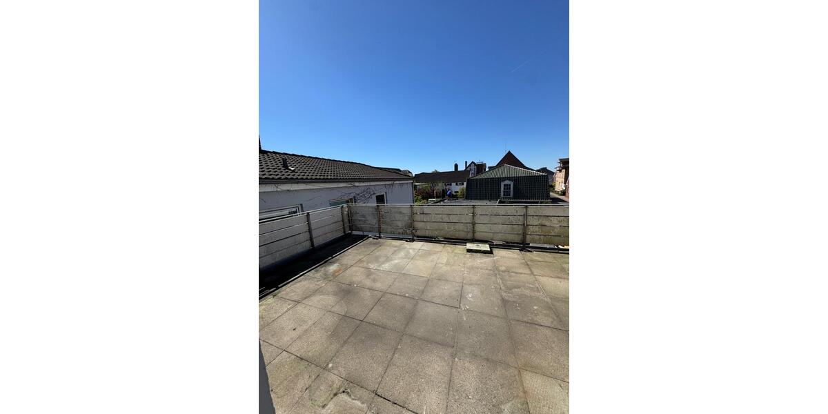 Etagenwohnung Uetersen - 4.5 Zimmer, 118 m&sup2;, 1.500&euro; | Angebot:26426662