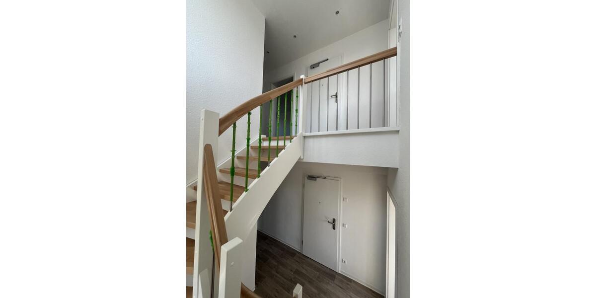 Etagenwohnung Staßfurt - 3 Zimmer, 91 m&sup2;, 680&euro; | Angebot:26645800