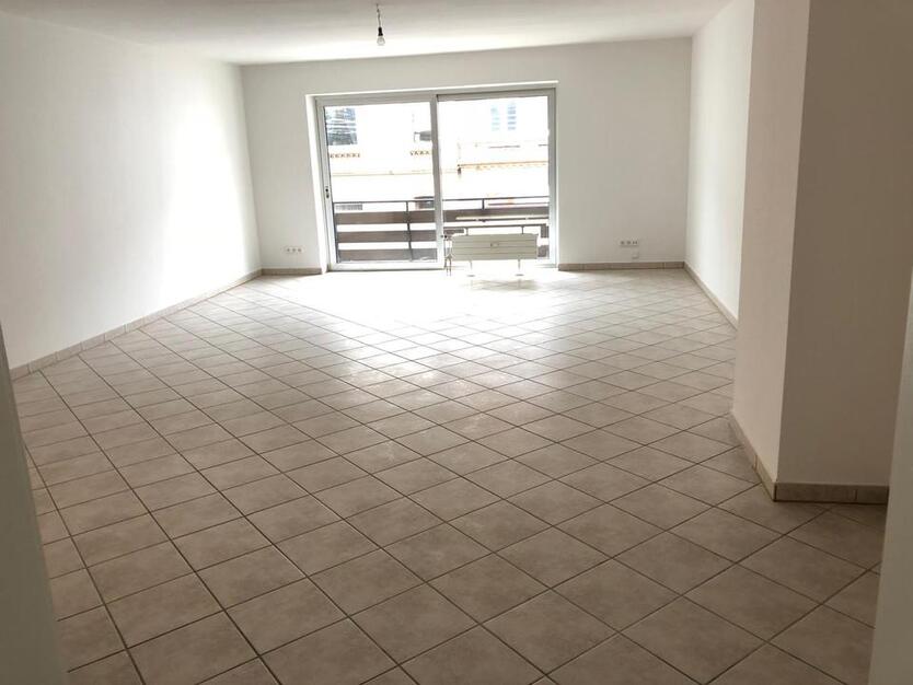 3 Zimmer Wohnung zu vermieten inkl. Tiefgaragenstellplatz