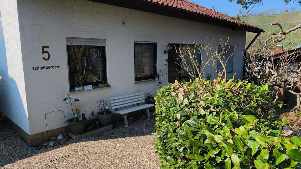 Etagenwohnung Ilsfeld - Helfenberg Helfenberg - 2 Zimmer, 52 m&sup2;, 520&euro; | Angebot:26216667