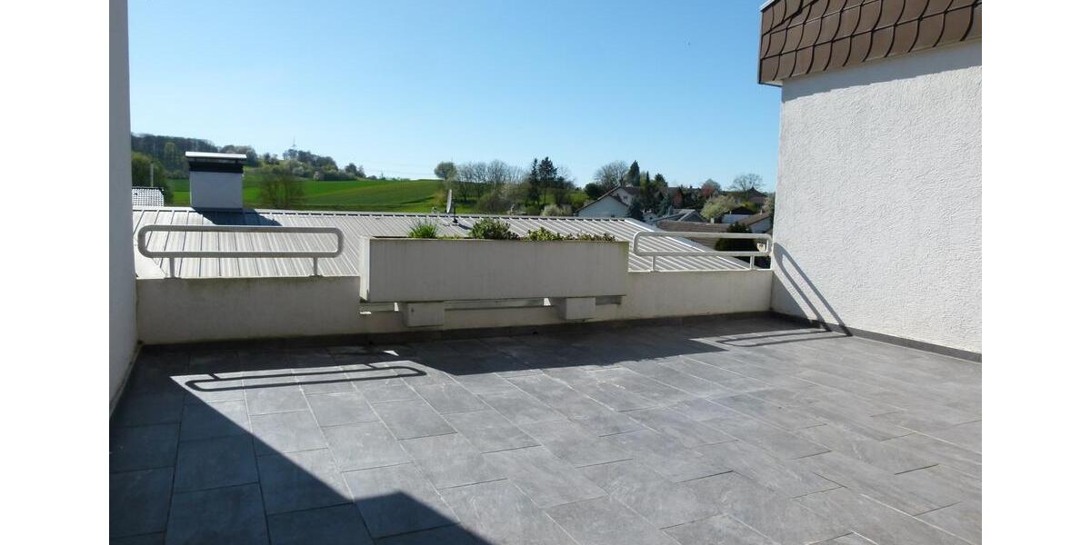 Erdgeschoßwohnung Angelbachtal - 5.5 Zimmer, 185 m&sup2;, 1.600&euro; | Angebot:26208046